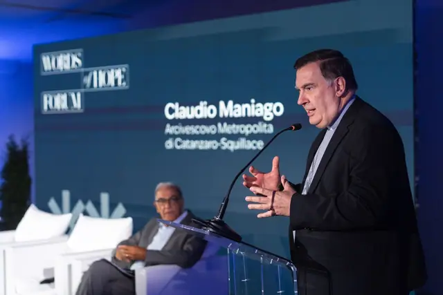 Claudio Maniago al leggio