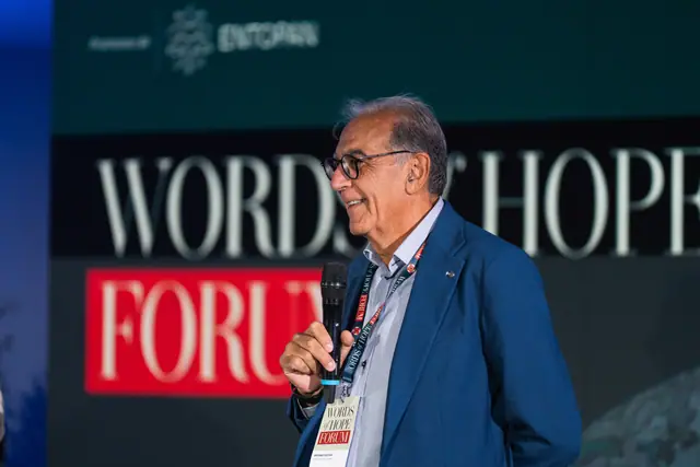 Antonio Viscomi al microfono